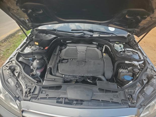 Mercedes-Benz E350 Base 4Matic Sedan AWD (3.5L 6cyl 7A) 2016 Gray