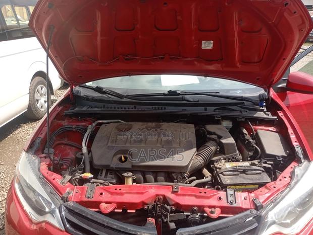 Toyota Corolla 2015 Red