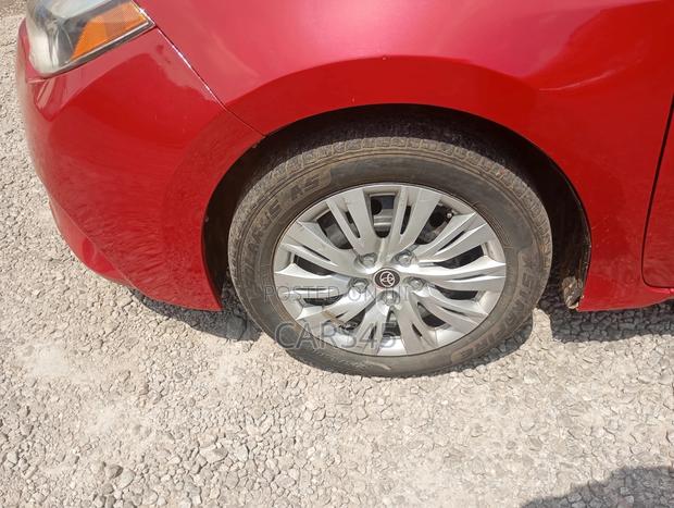 Toyota Corolla 2015 Red