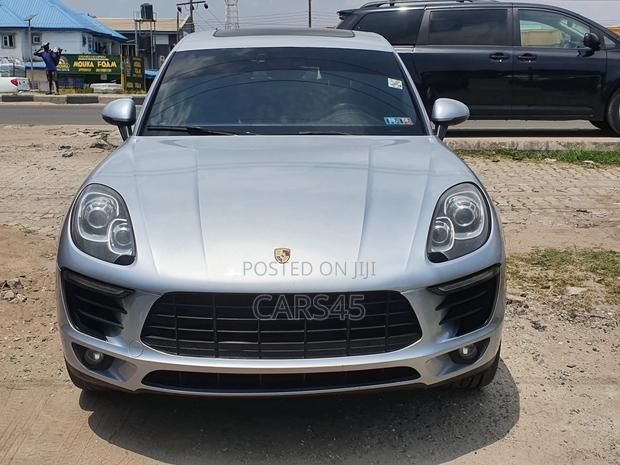 Porsche Macan 2016 Silver