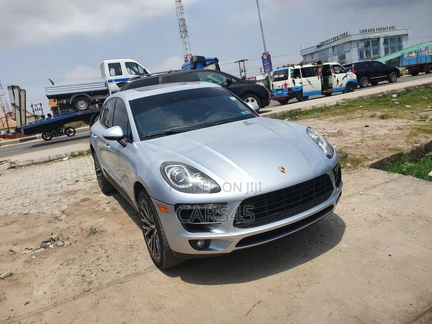 Porsche Macan 2016 Silver