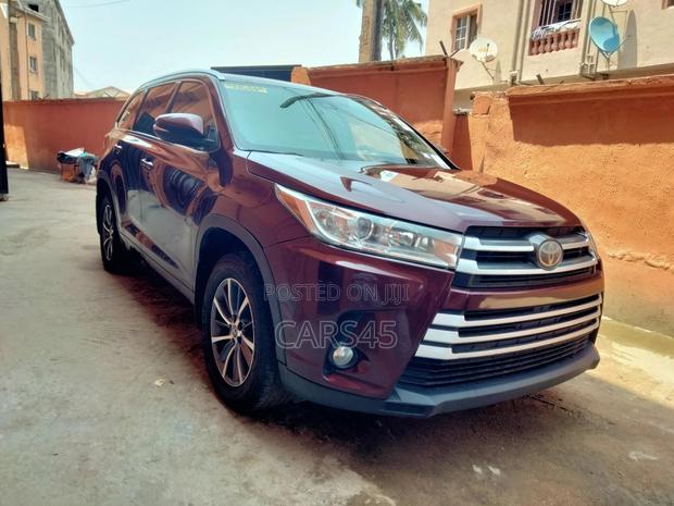 Toyota Highlander 2018 Burgandy