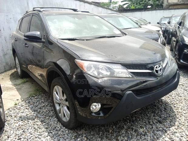 Toyota RAV4 Limited 4dr SUV (2.5L 4cyl 6A) 2015 Black