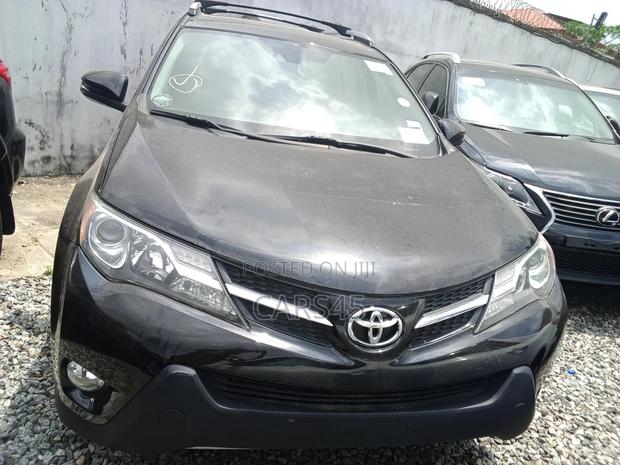 Toyota RAV4 Limited 4dr SUV (2.5L 4cyl 6A) 2015 Black