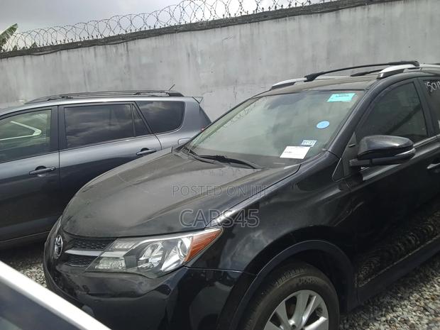 Toyota RAV4 Limited 4dr SUV (2.5L 4cyl 6A) 2015 Black