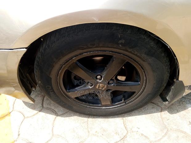 Honda Accord 2004 Gold