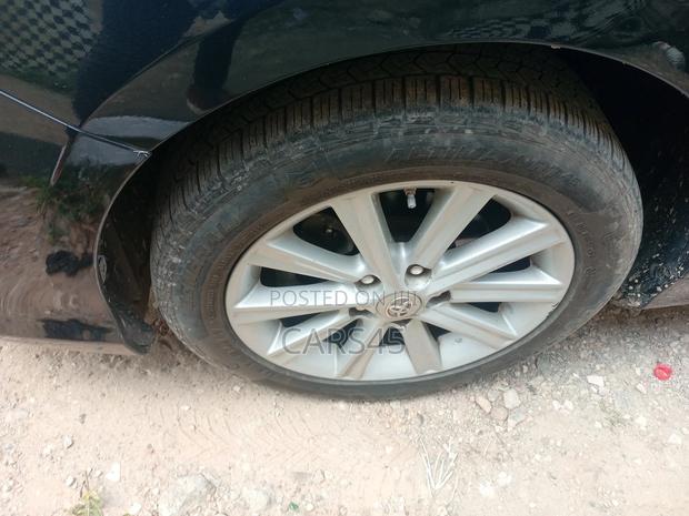 Toyota Camry 2012 Gray