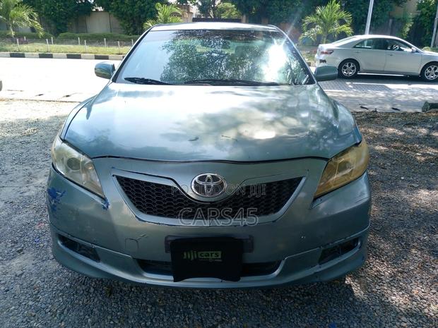 Toyota Camry 2009 Green