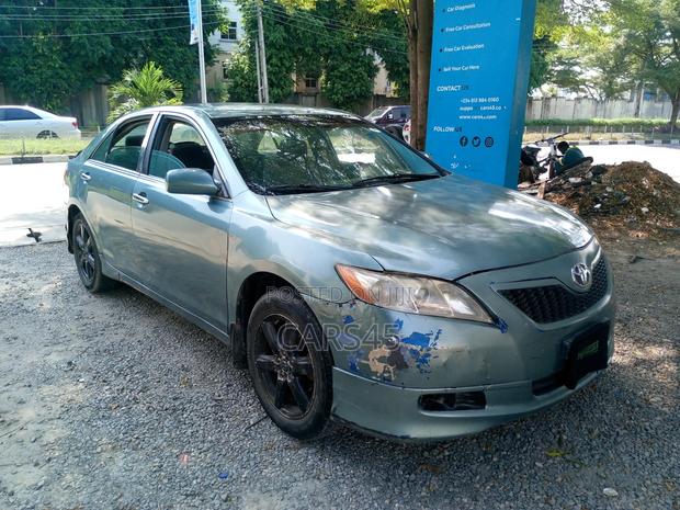 Toyota Camry 2009 Green