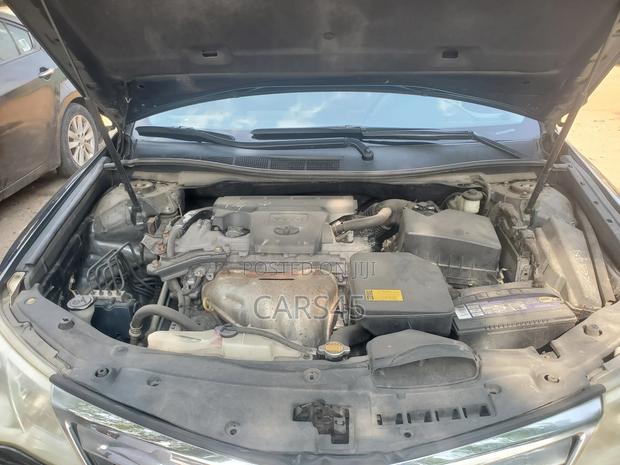 Toyota Camry L 4dr Sedan (2.5L 4cyl 6A) 2014 Gray