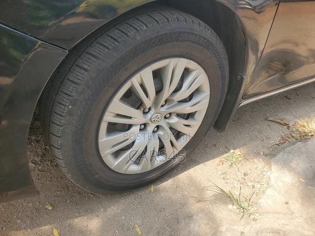 Toyota Camry L 4dr Sedan (2.5L 4cyl 6A) 2014 Gray