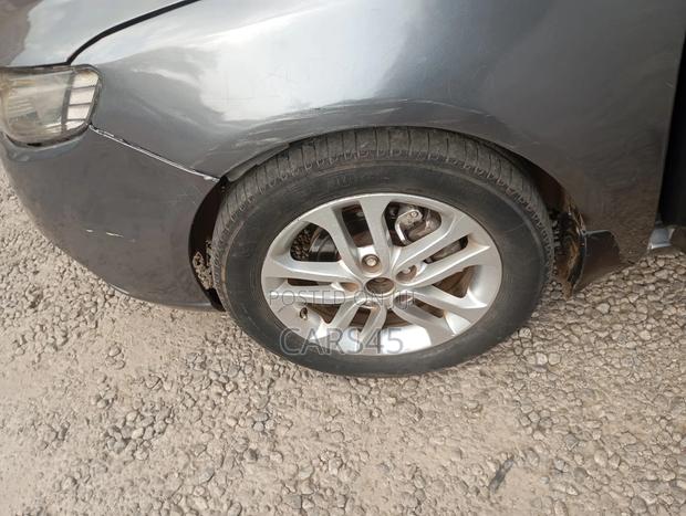 Kia Cerato 2012 Gray
