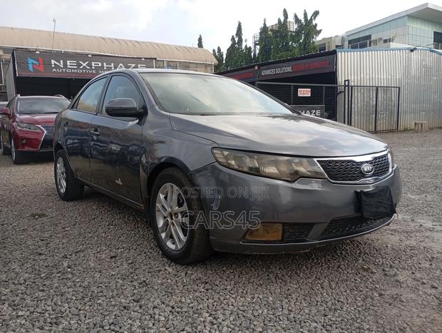 Kia Cerato 2012 Gray