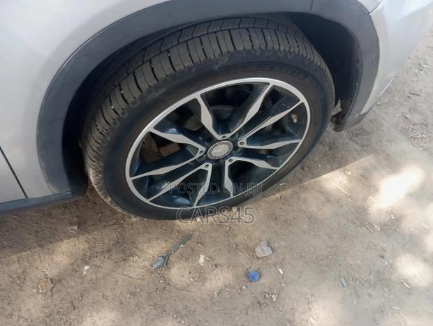 Mercedes-Benz GLA 250 2017 Silver