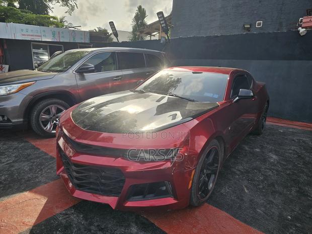 Chevrolet Camaro 2017 Red