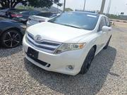 Toyota Venza 2011 White for sale
