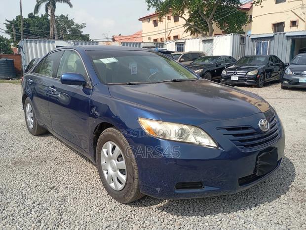 Toyota Camry 2008 Blue