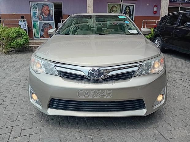 Toyota Camry 2013 Beige