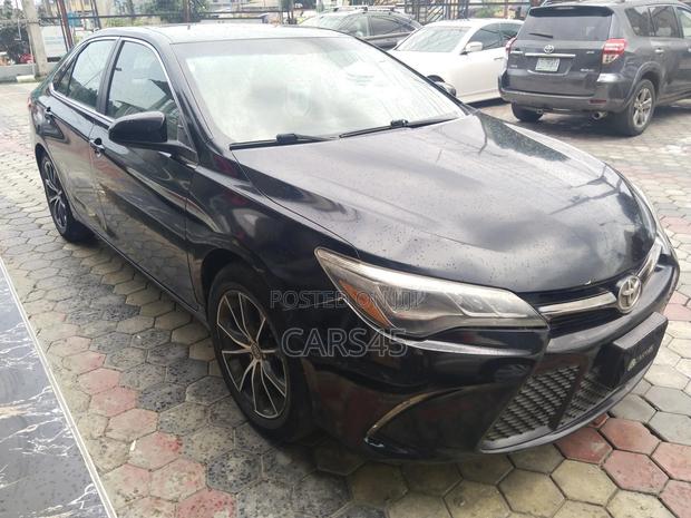 Toyota Camry 2017 Black