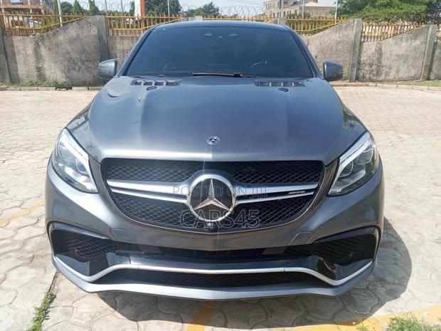 Mercedes-Benz GLE-Class 2018 Gray