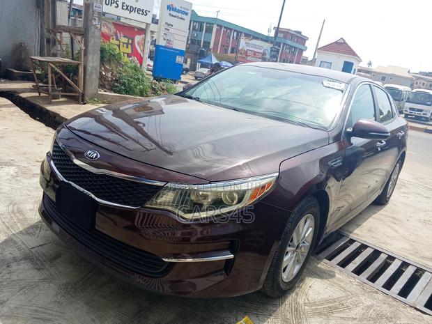 Kia Optima 2018 Brown