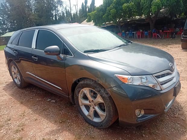 Toyota Venza 2012 Gray