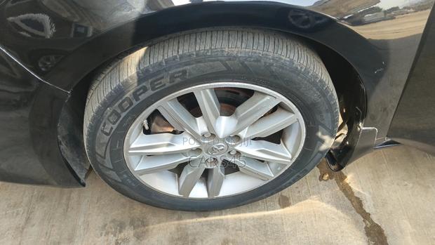 Toyota Avalon 2015 Black