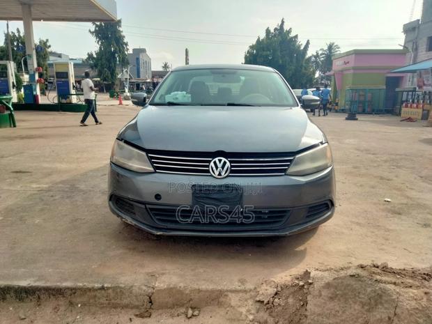 Volkswagen Jetta 2012 Gray