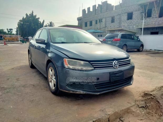 Volkswagen Jetta 2012 Gray