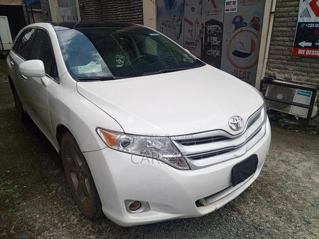 Toyota Venza V6 2010 White