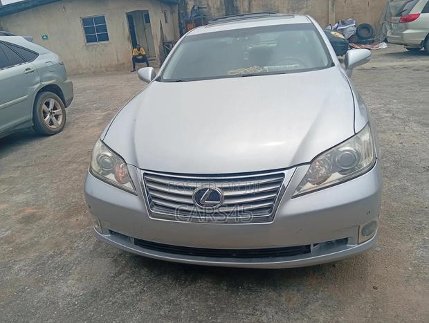 Lexus ES 350 2010 Silver