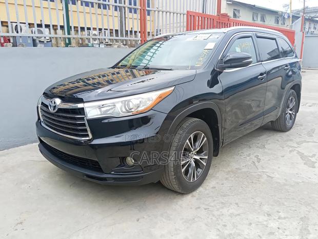 Toyota Highlander XLE V6 4x2 (3.5L 6cyl 6A) 2016 Black
