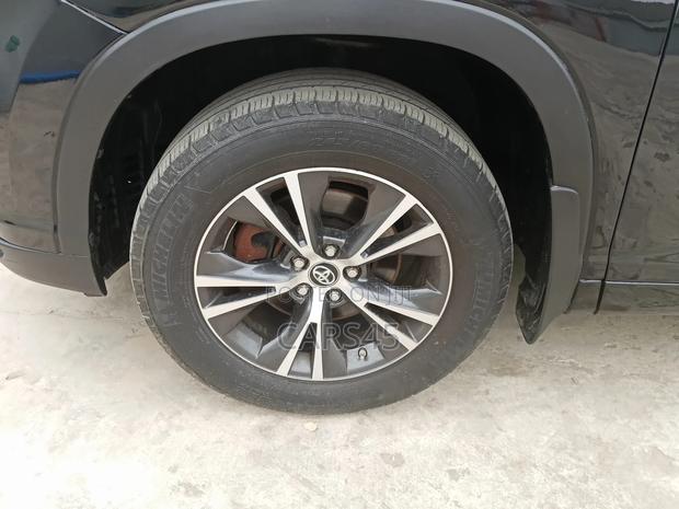 Toyota Highlander XLE V6 4x2 (3.5L 6cyl 6A) 2016 Black