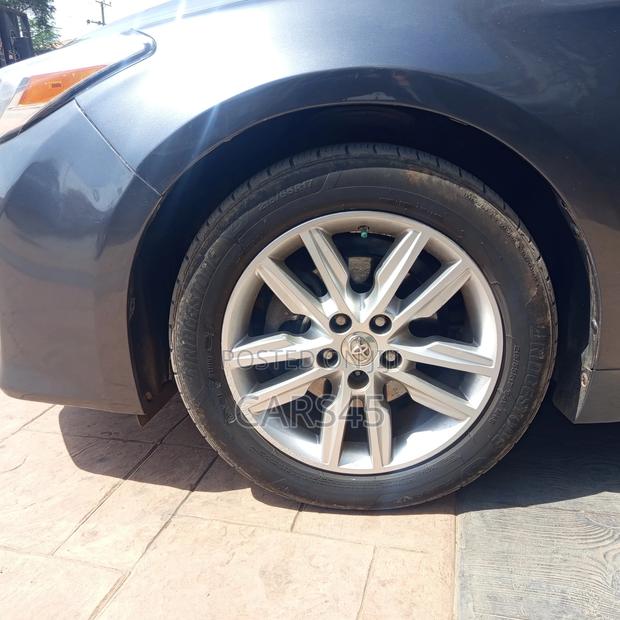 Toyota Avalon 2014 Gray