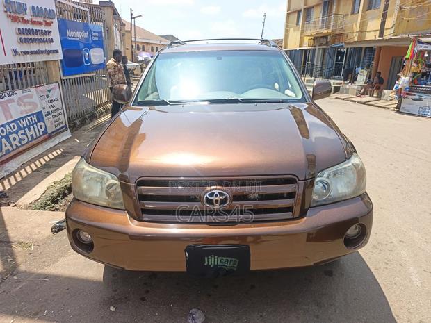 Toyota Highlander 2007 Brown