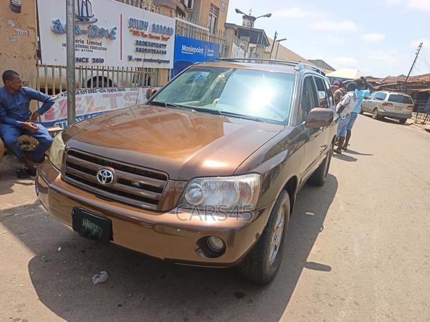 Toyota Highlander 2007 Brown