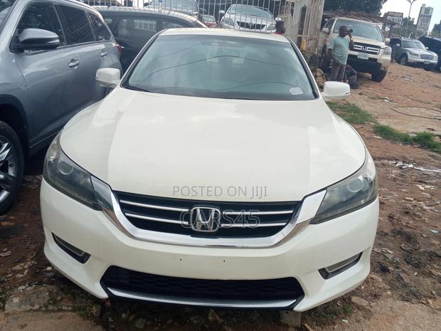 Honda Accord 2013 White