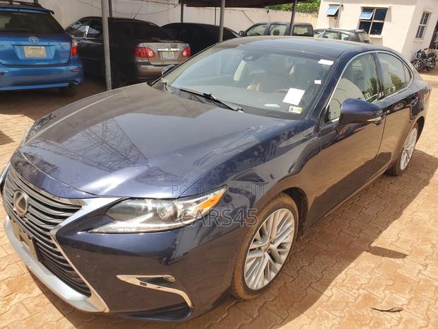 Lexus ES 350 FWD 2016 Blue