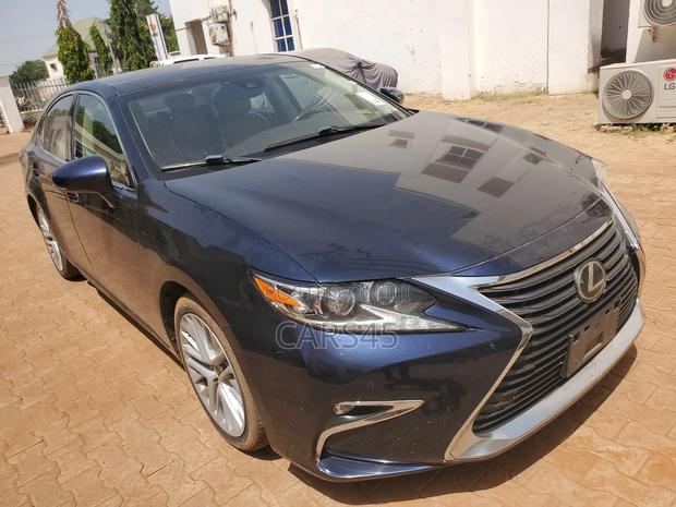 Lexus ES 350 FWD 2016 Blue