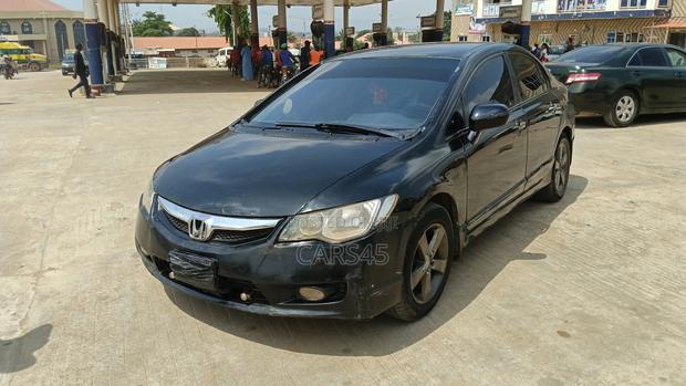 Honda Civic 2006 Black