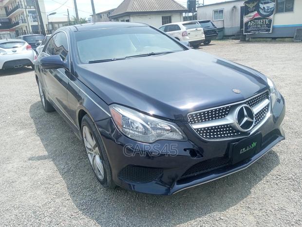 Mercedes-Benz E350 2010 Blue