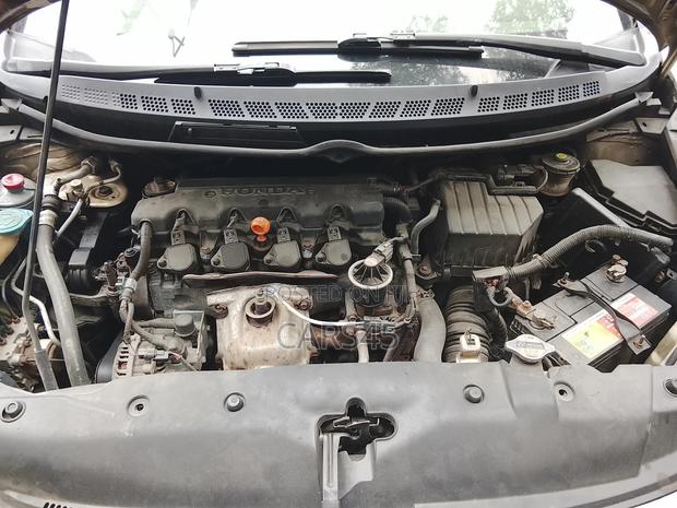 Honda Civic 1.8 Coupe DX 2007 Gold