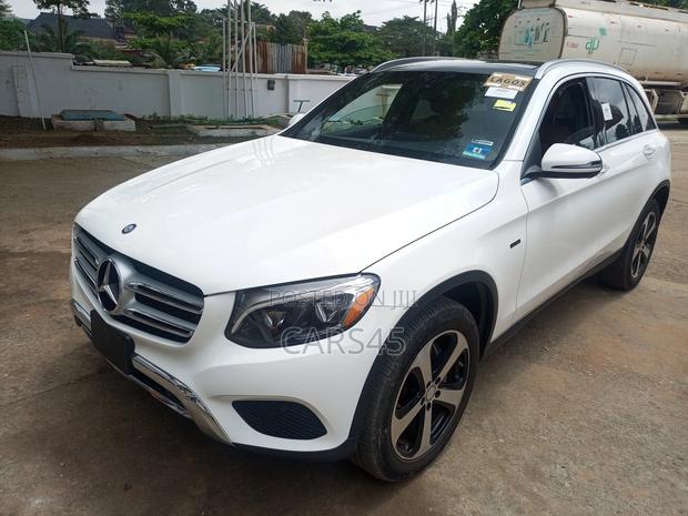 Mercedes-Benz GLC-Class 2016 White