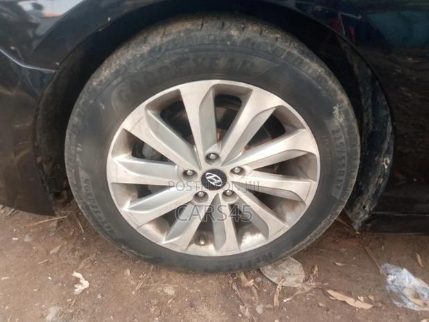 Hyundai Sonata 2015 Black
