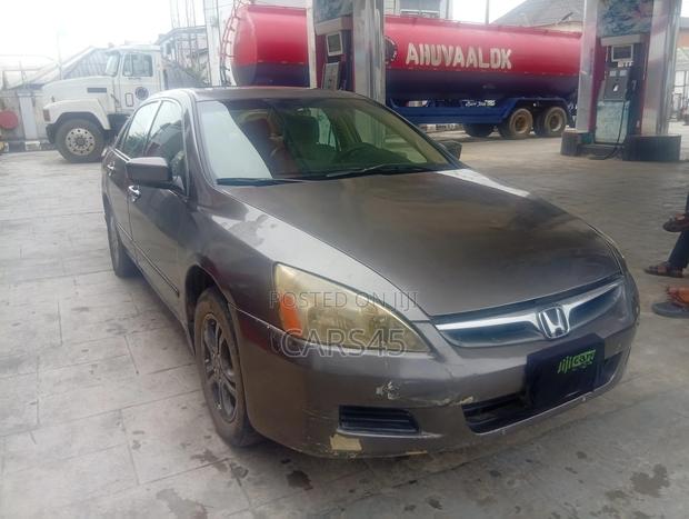 Honda Accord 2007 Gray