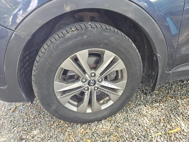 Hyundai Santa Fe 2013 Blue