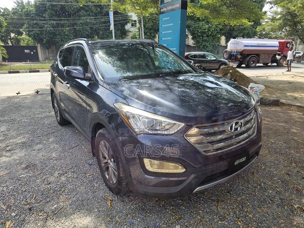 Hyundai Santa Fe 2013 Blue