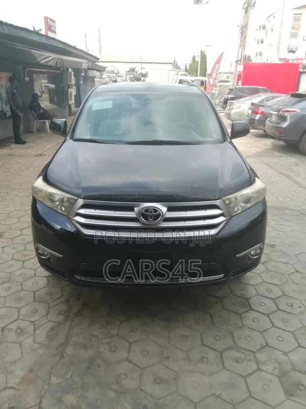 Toyota Highlander 2012 Black