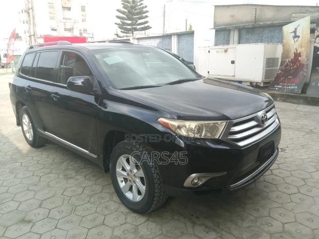 Toyota Highlander 2012 Black