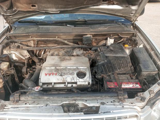 Toyota Highlander 2004 Gray